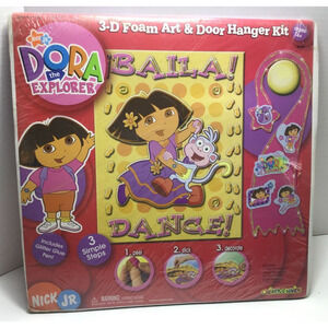 NEW 2004 Dora The Explorer Boots 3D Foam Art Door Hanger Kit